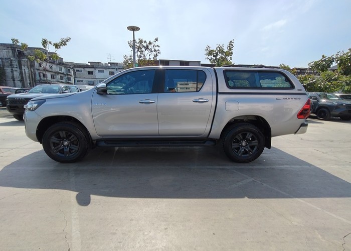 Used 12
                    TOYOTA
                     for Sale Image