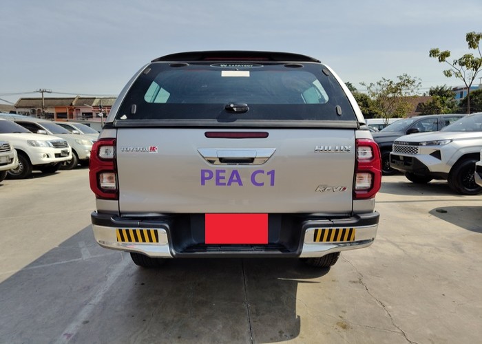 Used 12
                    TOYOTA
                     for Sale Image