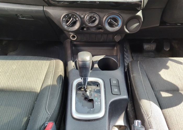 Used 12
                    TOYOTA
                     for Sale Image