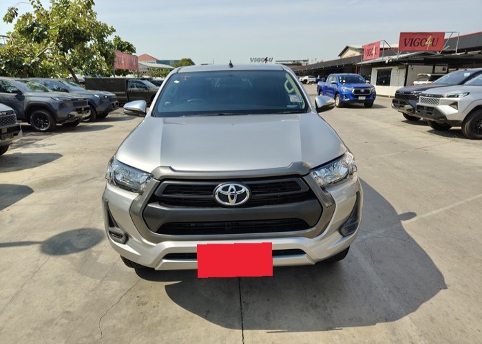 Used 12
                    TOYOTA
                     for Sale Image