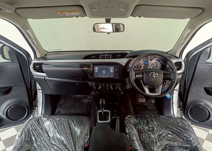 Used 12
                    TOYOTA
                     for Sale Image