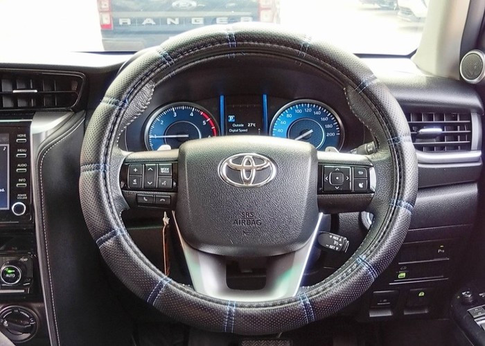 Used 10
                    TOYOTA
                     for Sale Image