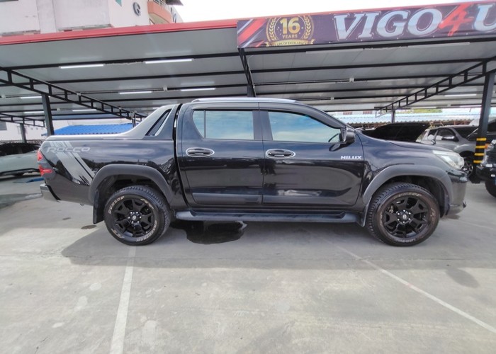 Used 4
                    TOYOTA
                     for Sale Image