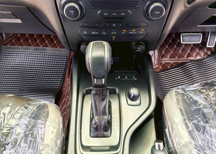 Used 9
                    FORD
                     for Sale Image