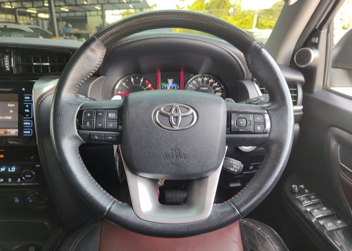 Used 1
                    TOYOTA
                     for Sale Image