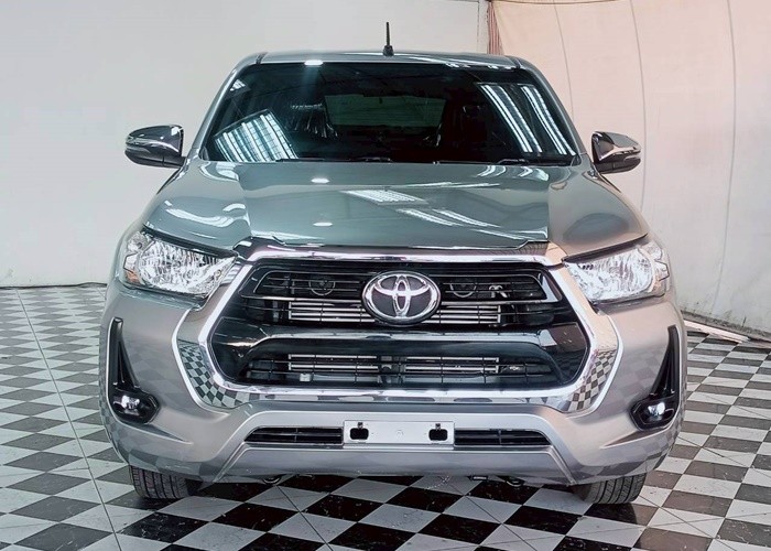 Used 6
                    TOYOTA
                     for Sale Image