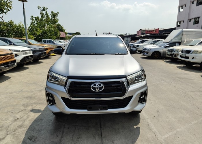 Used 12
                    TOYOTA
                     for Sale Image