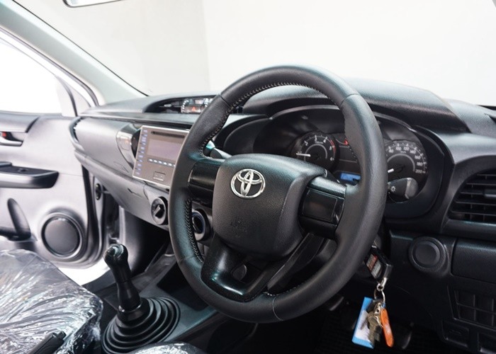 Used 9
                    TOYOTA
                     for Sale Image