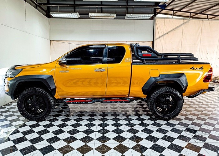 Used 10
                    TOYOTA
                     for Sale Image