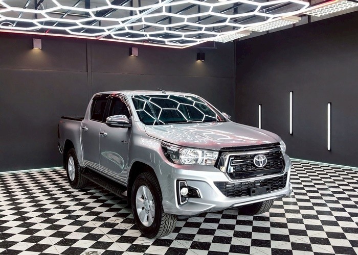 Used 7
                    TOYOTA
                     for Sale Image