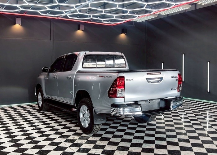 Used 7
                    TOYOTA
                     for Sale Image