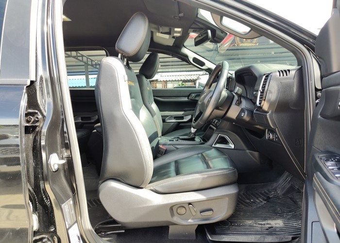 Used 12
                    FORD
                     for Sale Image