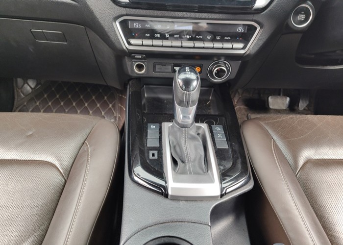 Used 1
                    ISUZU
                     for Sale Image