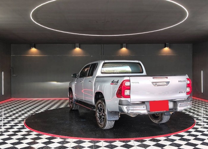 Used 9
                    TOYOTA
                     for Sale Image