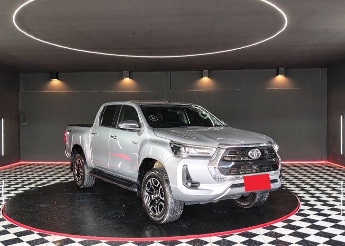Used 9
                    TOYOTA
                     for Sale Image