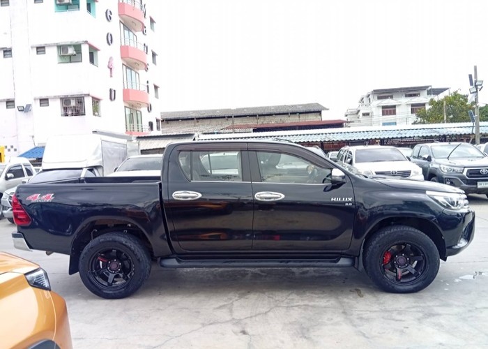Used 11
                    TOYOTA
                     for Sale Image