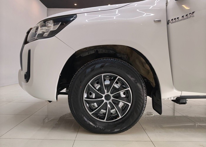 Used 6
                    TOYOTA
                     for Sale Image