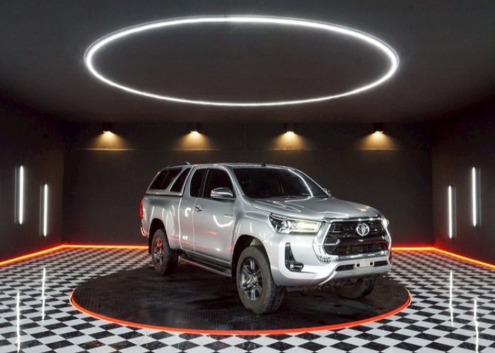 Used 5
                    TOYOTA
                     for Sale Image