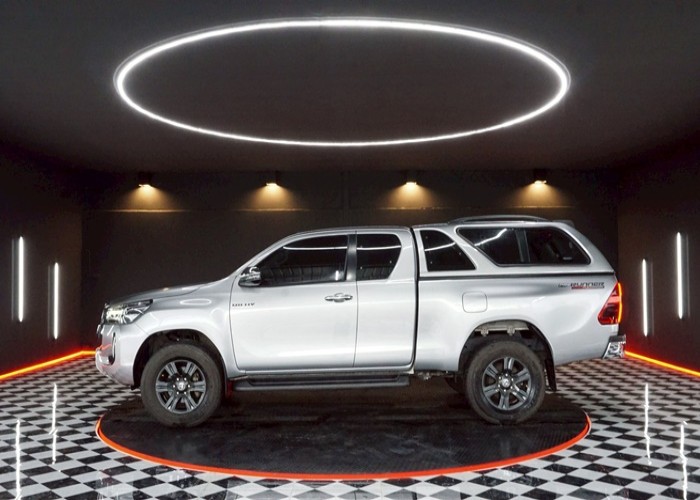 Used 5
                    TOYOTA
                     for Sale Image