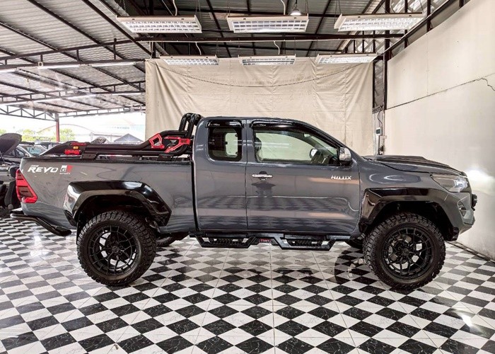 Used 9
                    TOYOTA
                     for Sale Image