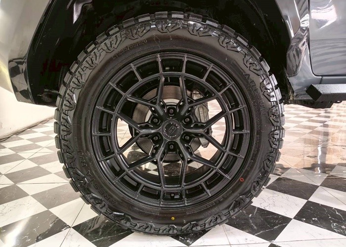 Used 9
                    TOYOTA
                     for Sale Image