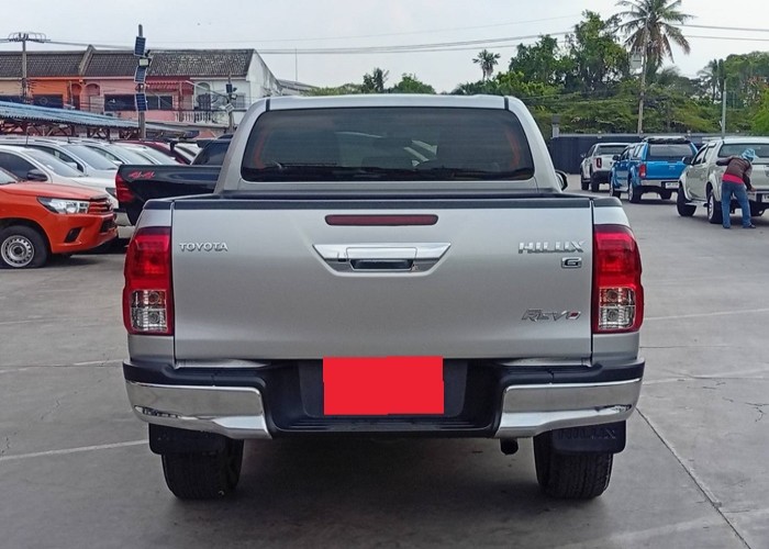 Used 12
                    TOYOTA
                     for Sale Image