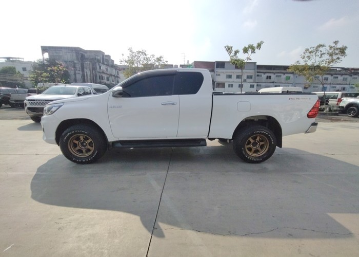 Used 8
                    TOYOTA
                     for Sale Image
