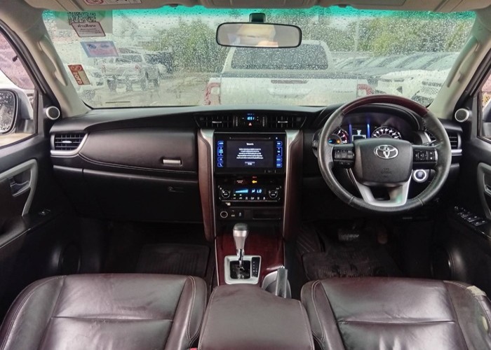 Used 1
                    TOYOTA
                     for Sale Image