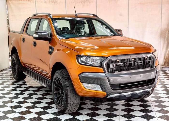 Used 4
                    FORD
                     for Sale Image