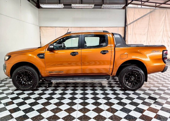 Used 4
                    FORD
                     for Sale Image