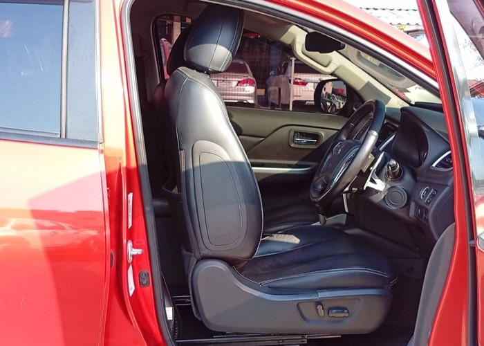 Used 6
                    MITSUBISHI
                     for Sale Image