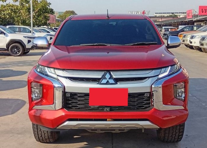 Used 6
                    MITSUBISHI
                     for Sale Image