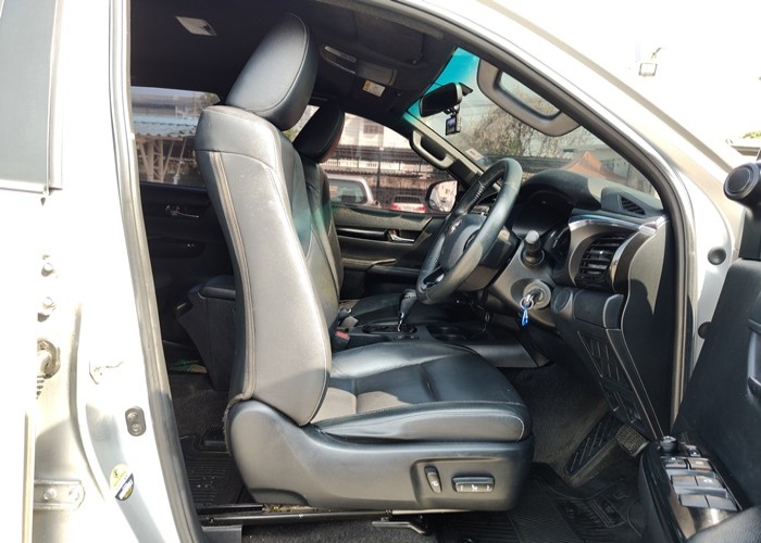 Used 10
                    TOYOTA
                     for Sale Image