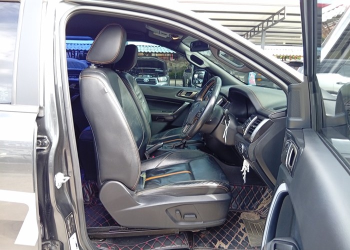 Used 8
                    FORD
                     for Sale Image