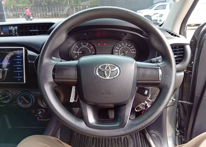 Used 10
                    TOYOTA
                     for Sale Image