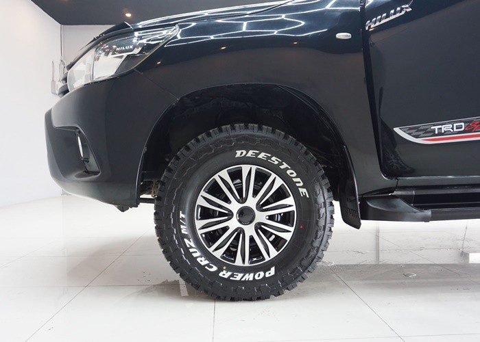 Used 9
                    TOYOTA
                     for Sale Image