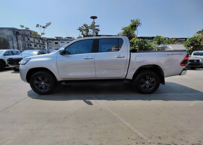 Used 9
                    TOYOTA
                     for Sale Image