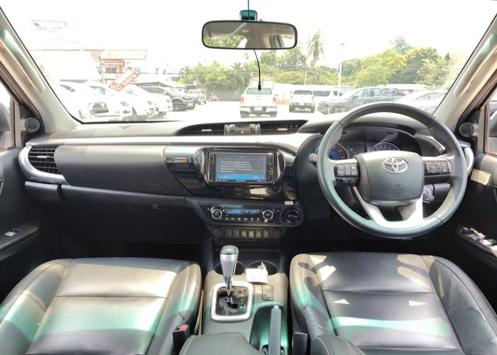 Used 7
                    TOYOTA
                     for Sale Image
