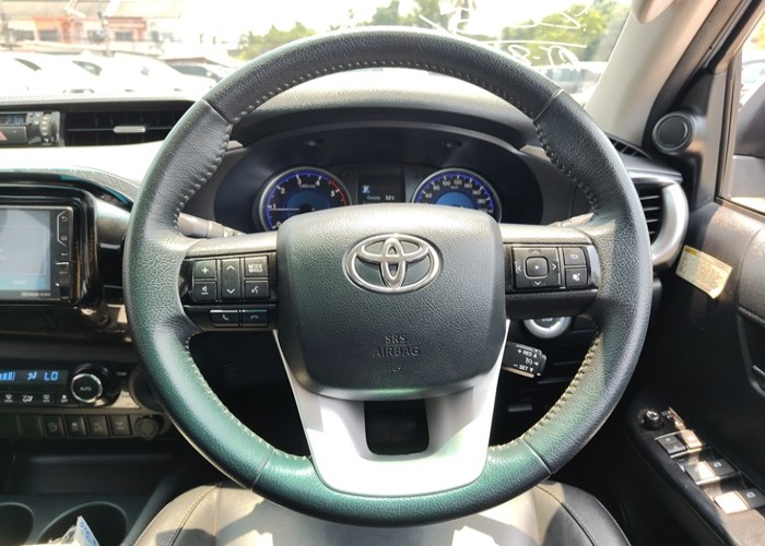 Used 7
                    TOYOTA
                     for Sale Image