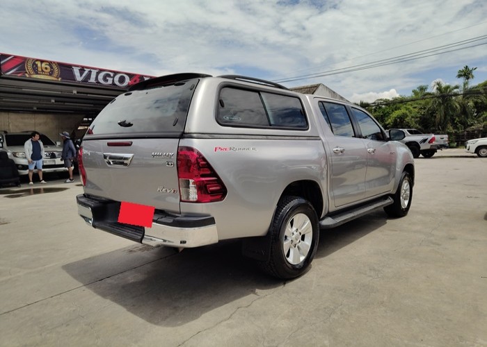 Used 12
                    TOYOTA
                     for Sale Image