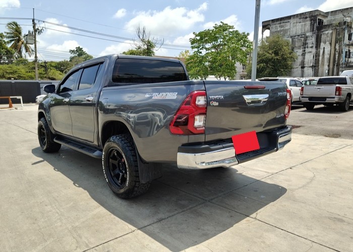 Used 7
                    TOYOTA
                     for Sale Image