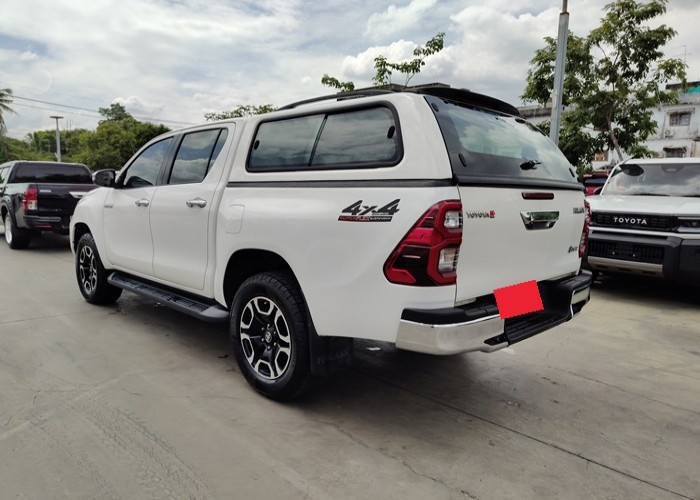 Used 6
                    TOYOTA
                     for Sale Image
