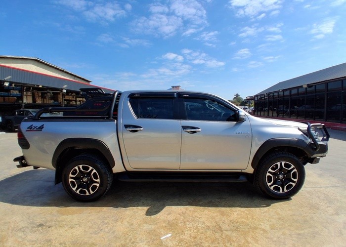 Used 11
                    TOYOTA
                     for Sale Image