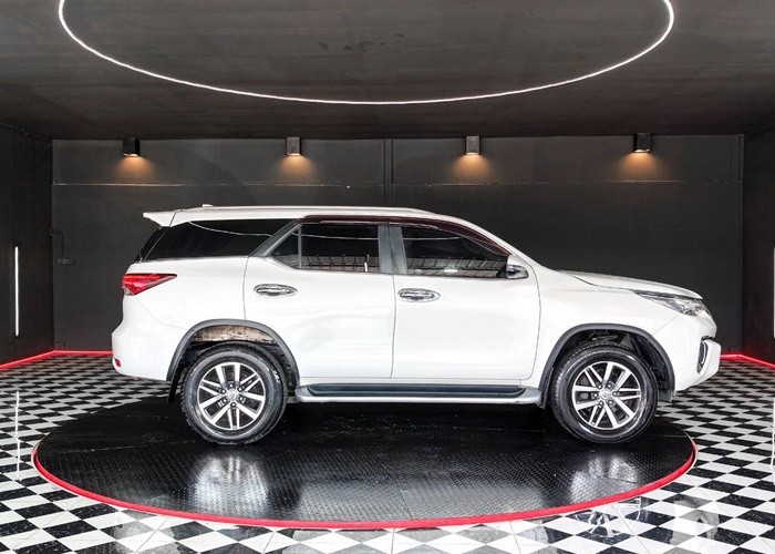 Used 4
                    TOYOTA
                     for Sale Image