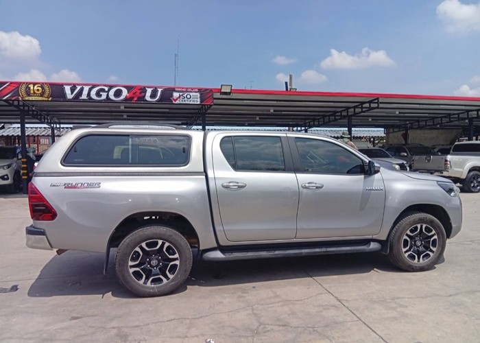 Used 8
                    TOYOTA
                     for Sale Image