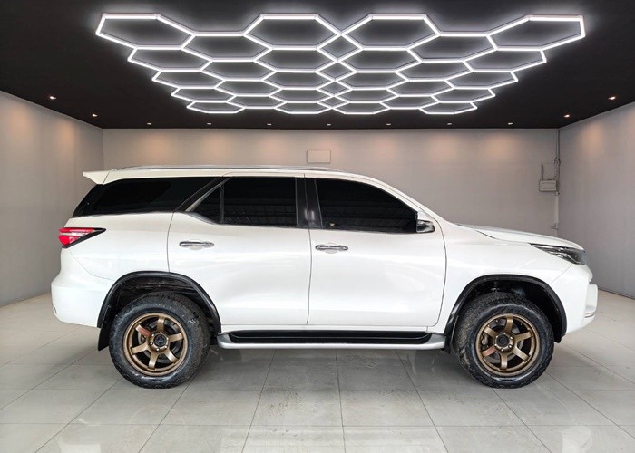 Used 6
                    TOYOTA
                     for Sale Image