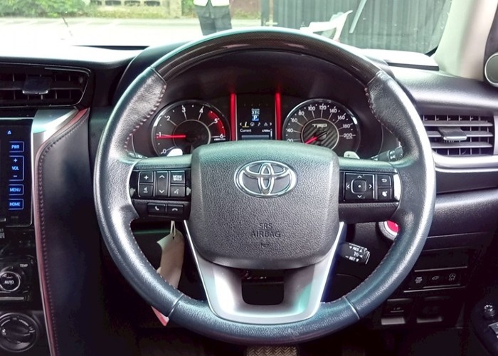 Used 8
                    TOYOTA
                     for Sale Image