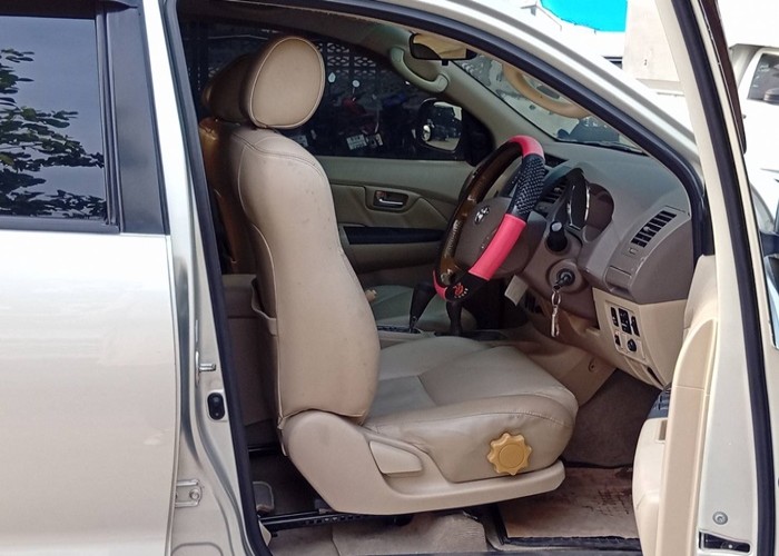 Used 6
                    TOYOTA
                     for Sale Image