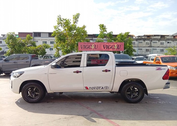 Used 11
                    TOYOTA
                     for Sale Image