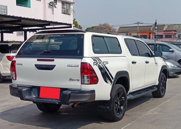 Used 6
                    TOYOTA
                     for Sale Image